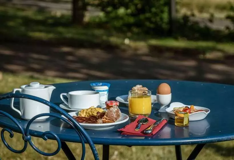 Hotel Causse Comtal Rodez, The Originals Relais