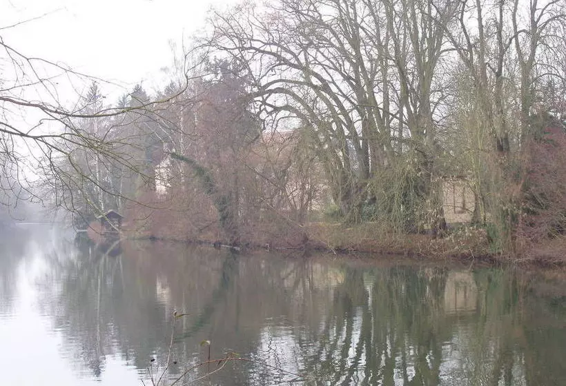 فندق Château De Werde