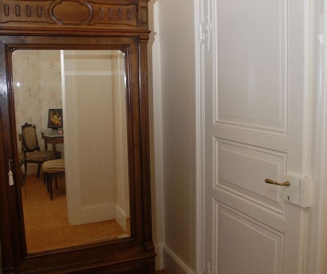 בית מלון כפרי Château De Werde