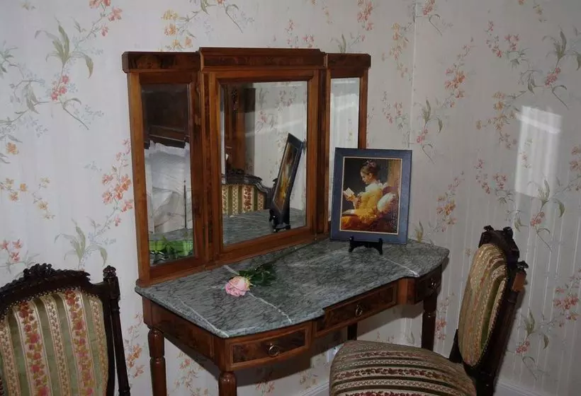 فندق Château De Werde