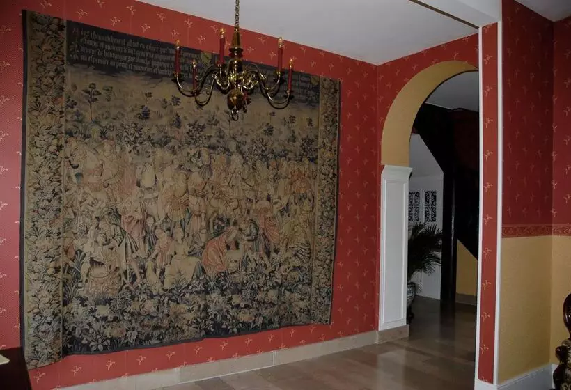 فندق Château De Werde