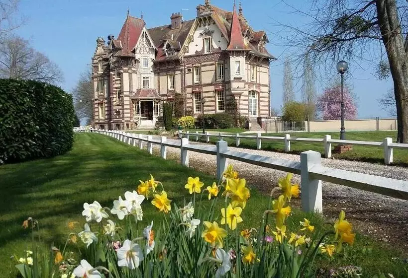 ホテル Château De La Râpée Hôtel Restaurant