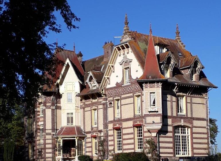 호텔 Château De La Râpée Hôtel Restaurant