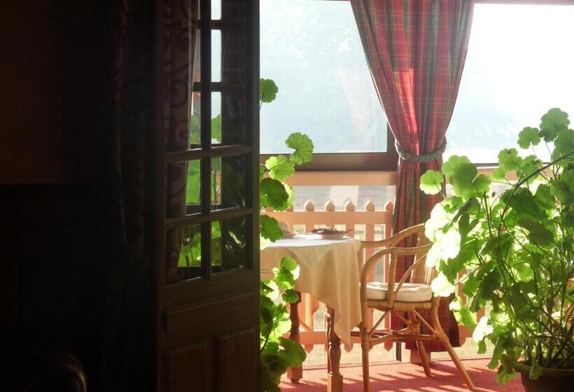 호텔 Château De La Râpée Hôtel Restaurant