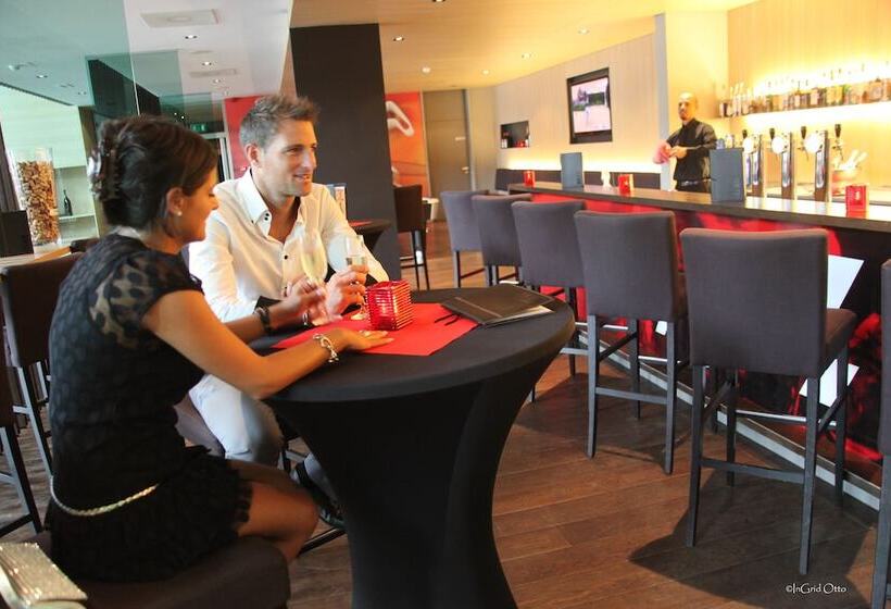 Отель De La Source