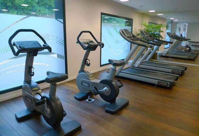 Отель De La Source