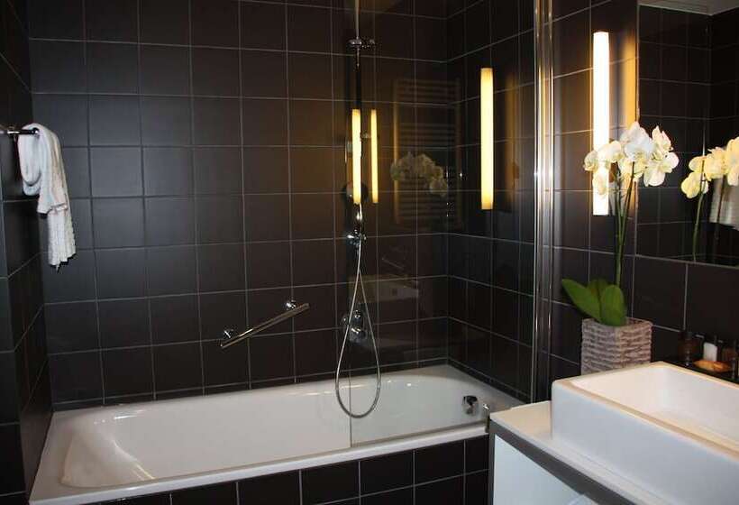 Отель De La Source