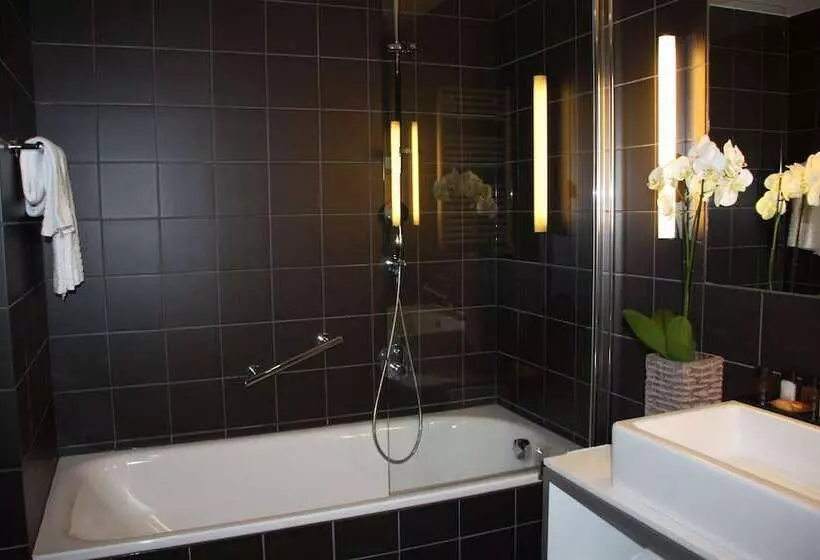 ホテル De La Source