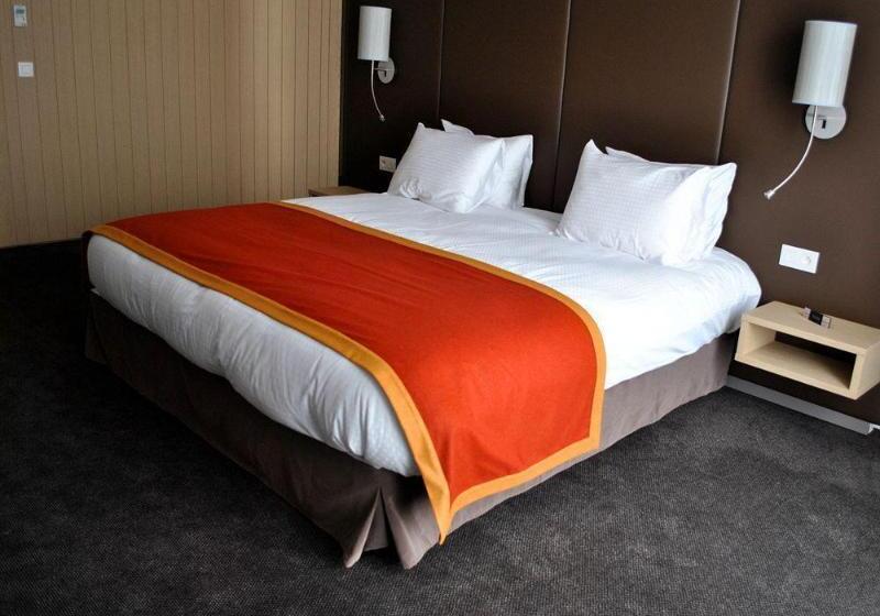 Отель De La Source