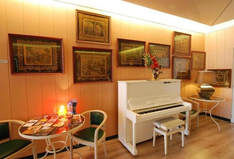 בית מלון כפרי Hôtel Des Dhuits