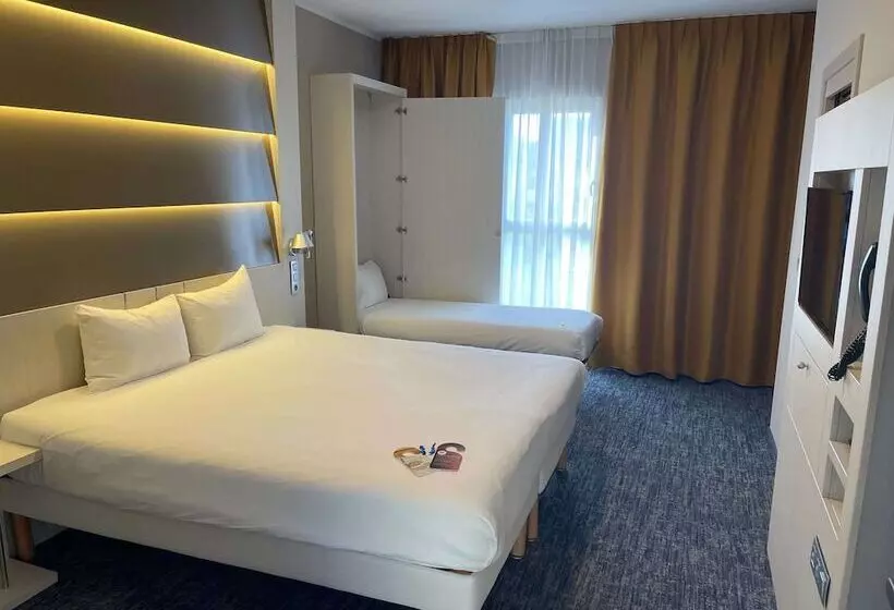 هتل Ibis Styles Nivelles
