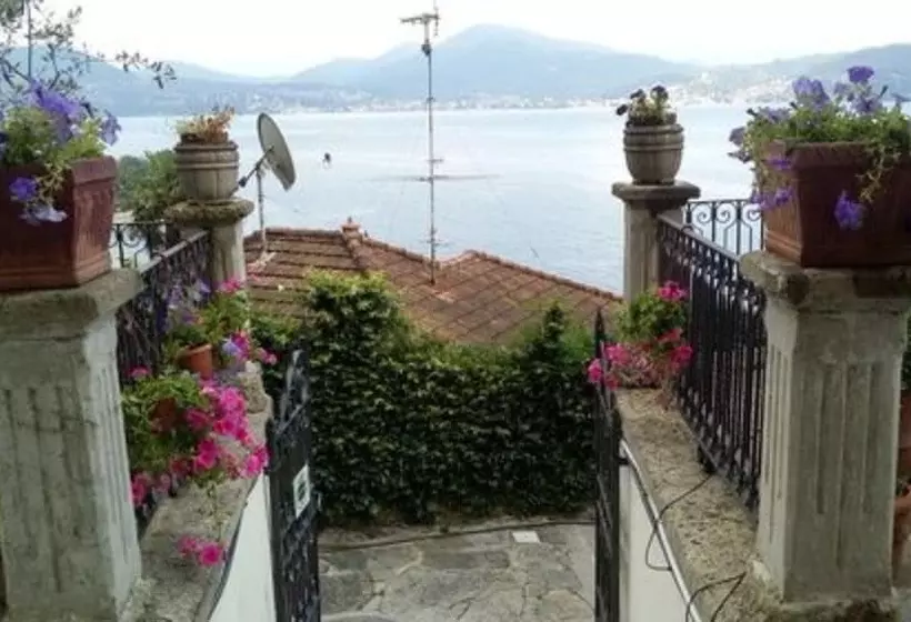 호텔 La Rondinella