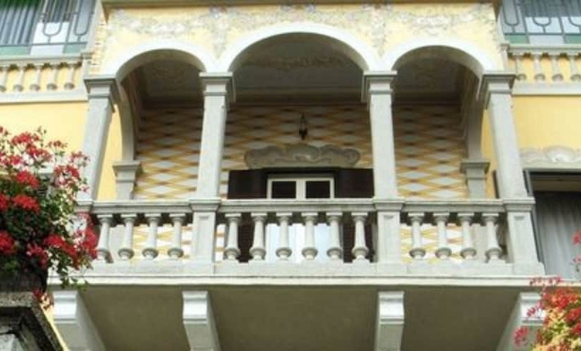 ホテル La Rondinella