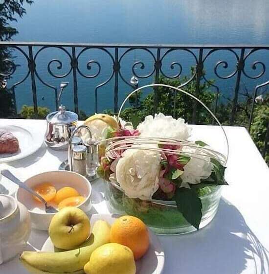 ホテル La Rondinella