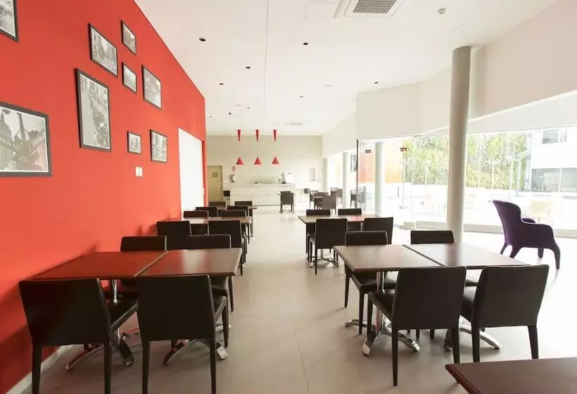 Отель Regency Way Montevideo