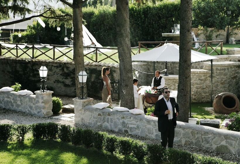 Отель Relais Il Postiglione  Antica Posta Dei Chigi