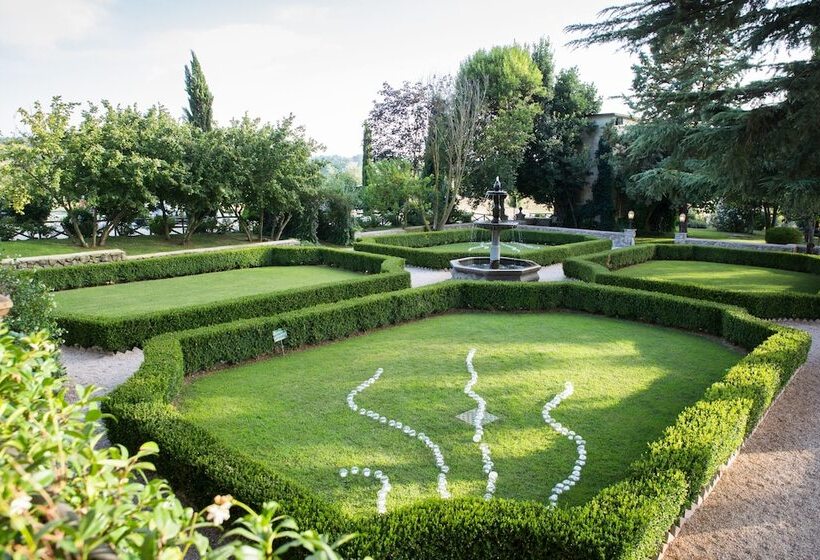 Отель Relais Il Postiglione  Antica Posta Dei Chigi