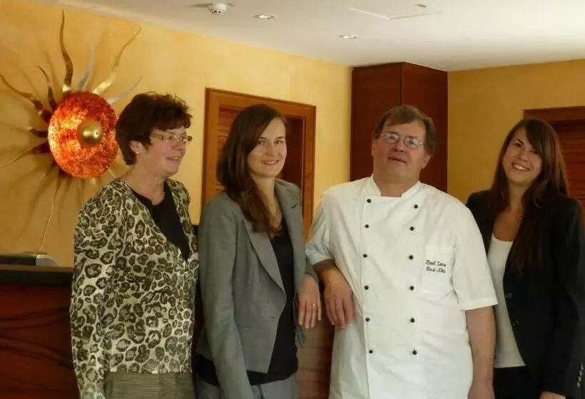 בית מלון כפרי Sonne Garni