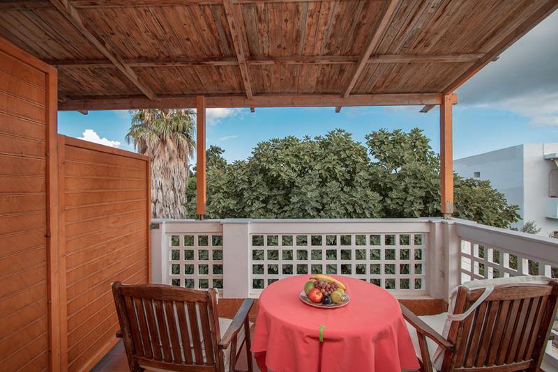 בית מלון כפרי Semiramis Guesthouse