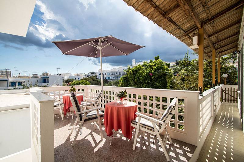 בית מלון כפרי Semiramis Guesthouse