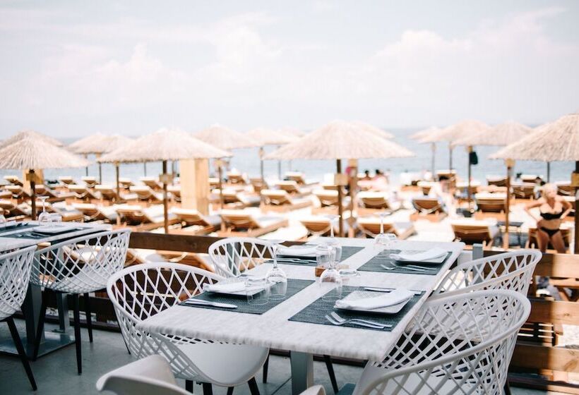 Sikyon Coast Hotel And Resort