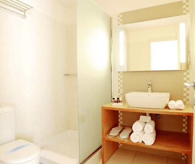 Sikyon Coast Hotel And Resort