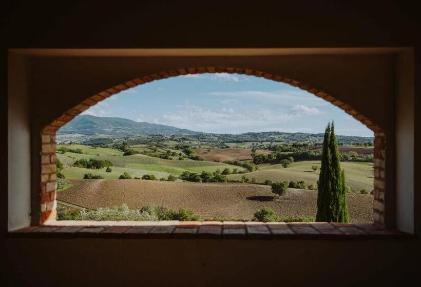 Отель Tenuta Pianirossi