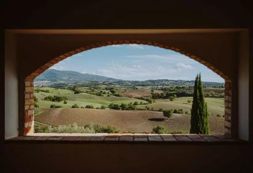 ホテル Tenuta Pianirossi