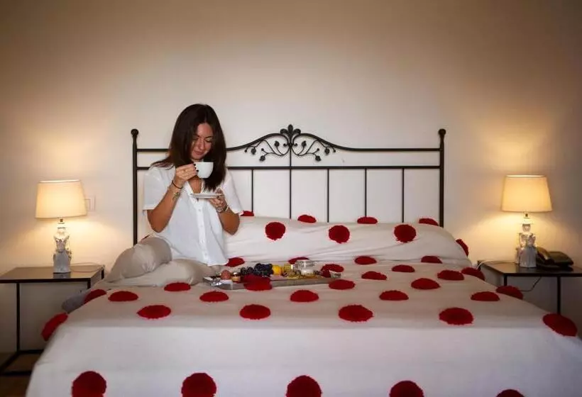 ホテル Tenuta Pianirossi