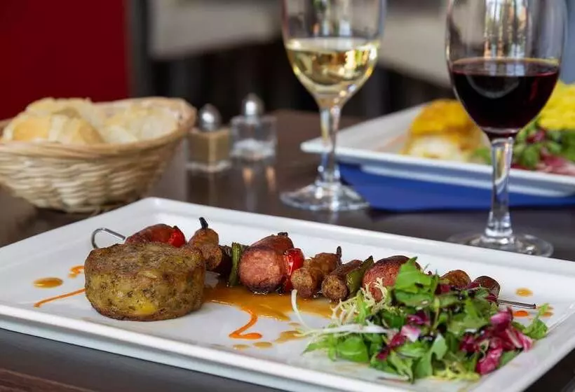 هتل The Originals City, Hôtel Le Sextant, Toulouse Sud