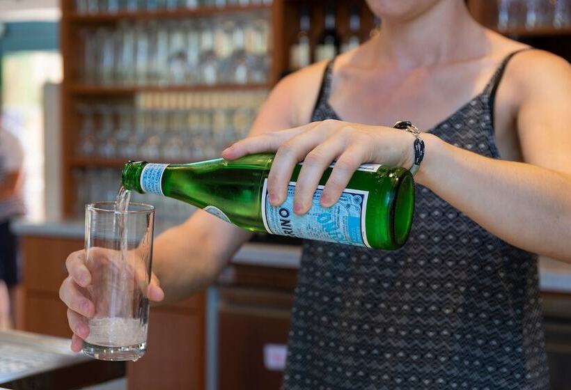 酒店 The Originals City, Hôtel Le Sextant, Toulouse Sud