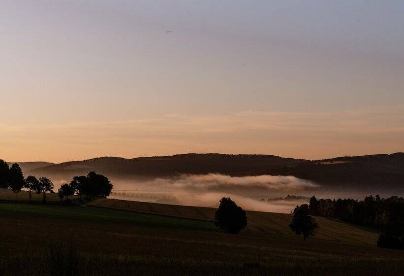 Waldhotel Kreuztanne