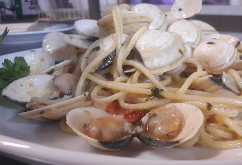 Отель Zum Goldenen Wagen