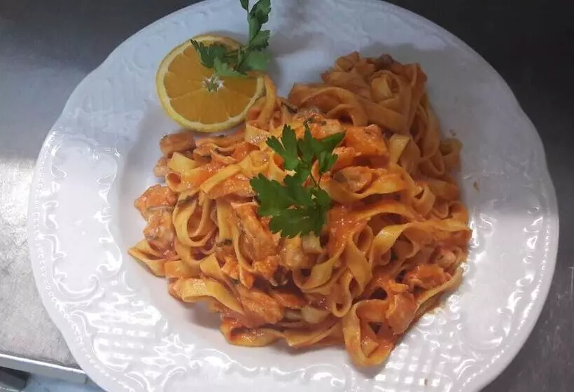 Отель Zum Goldenen Wagen