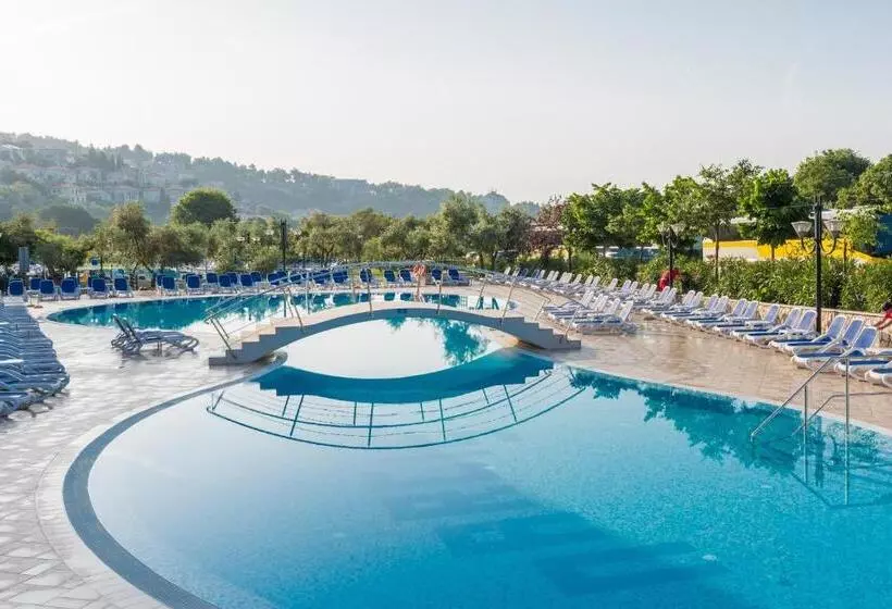 Narcis   Maslinica Hotels & Resorts