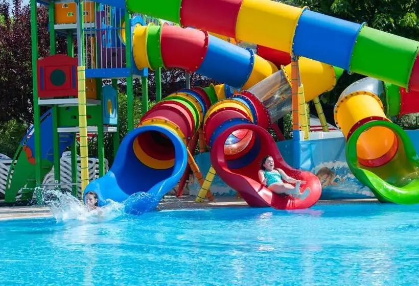 Narcis   Maslinica Hotels & Resorts