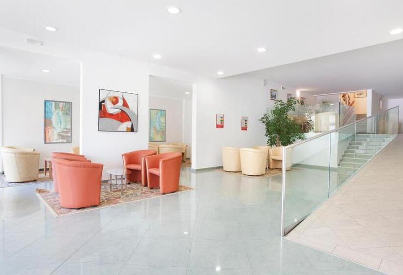 Narcis   Maslinica Hotels & Resorts