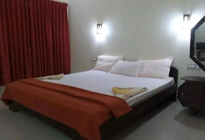 پانسیون Marina Guest House