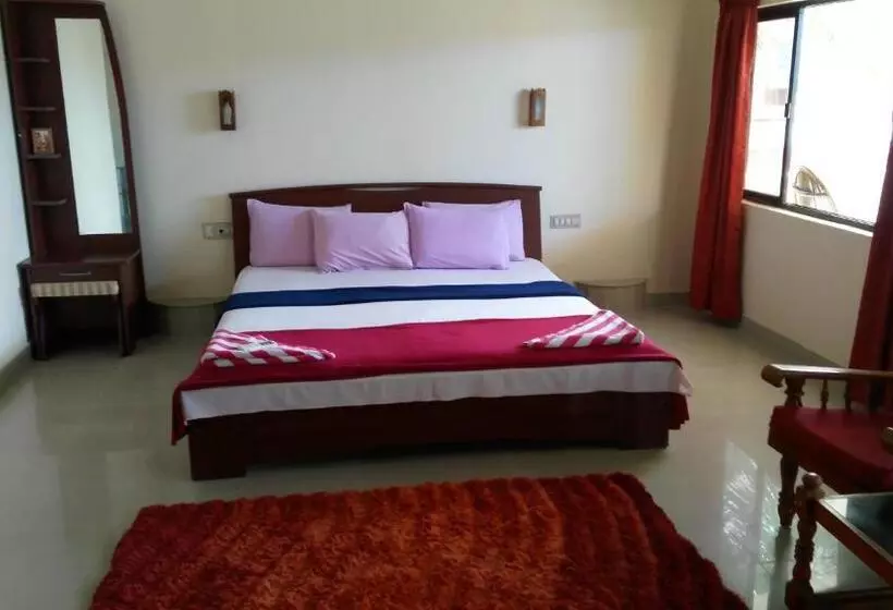 پانسیون Marina Guest House