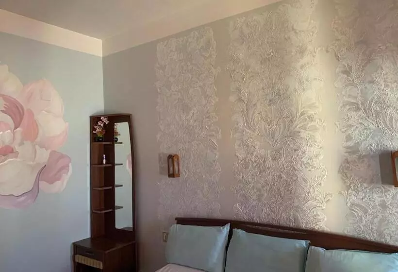 پانسیون Marina Guest House