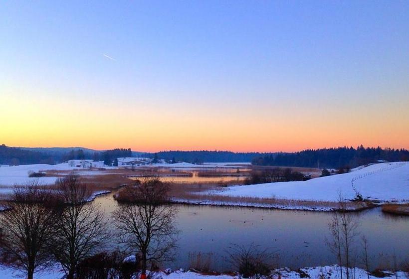 بنسيون Landgasthof Osterseen