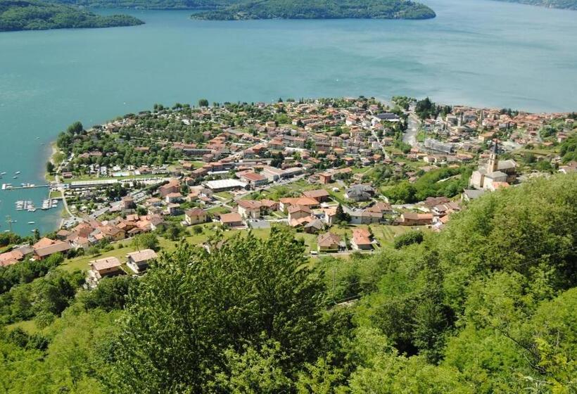 إقامة Lakeside Holiday Resort