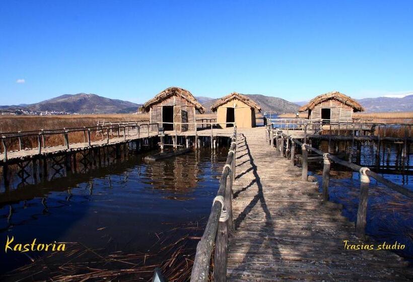 Villa Del Lago Boutique