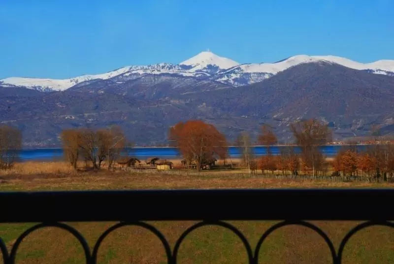 Villa Del Lago Boutique