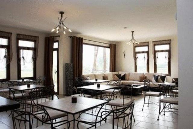 Villa Del Lago Boutique