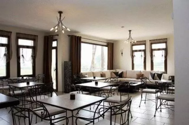 Villa Del Lago Boutique