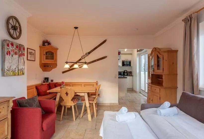 Apartment Kitz Thirty Nine