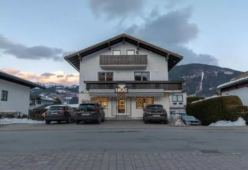 Apartment Kitz Thirty Nine