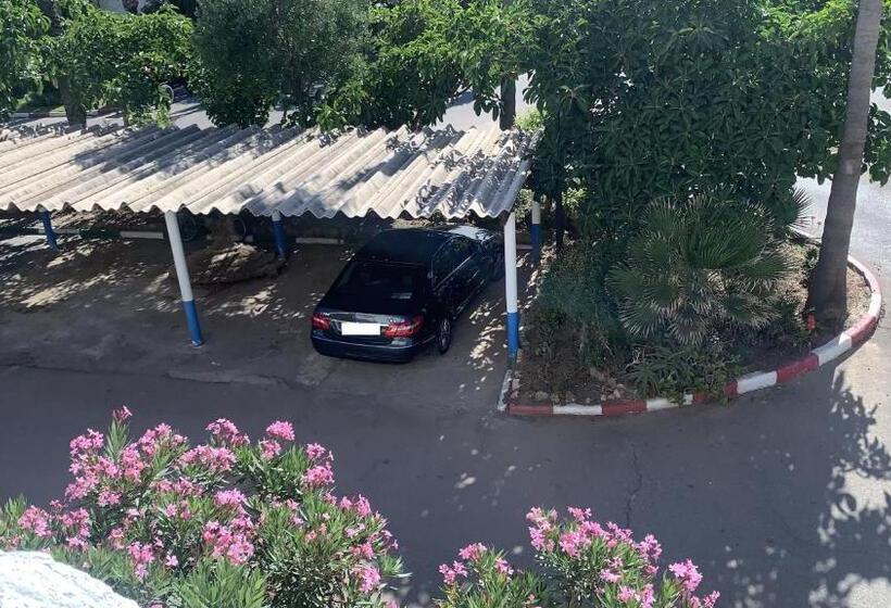 Beach House In Ksar Rimal