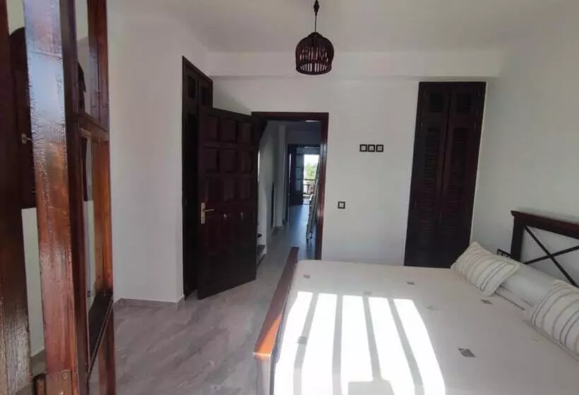 Beach House In Ksar Rimal